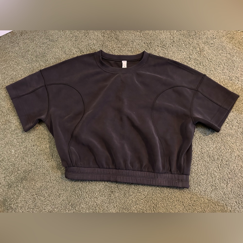 Lululemon - Softstreme Gathered Tee - Black - Size 6 - Brand New